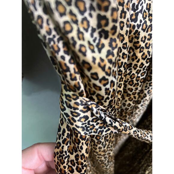 VTG 80s Inner Most Robe XL Cream Leopard Print Kimono Open Tie Front Intimates - Picture 5 of 8